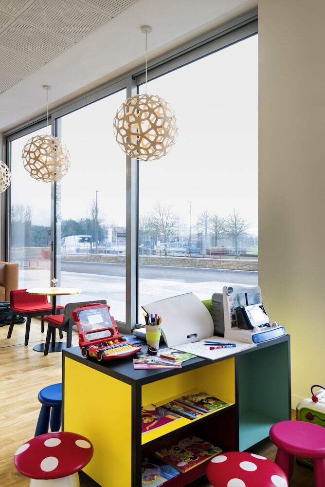 Hotel Ibis Styles Guyancourt Versailles