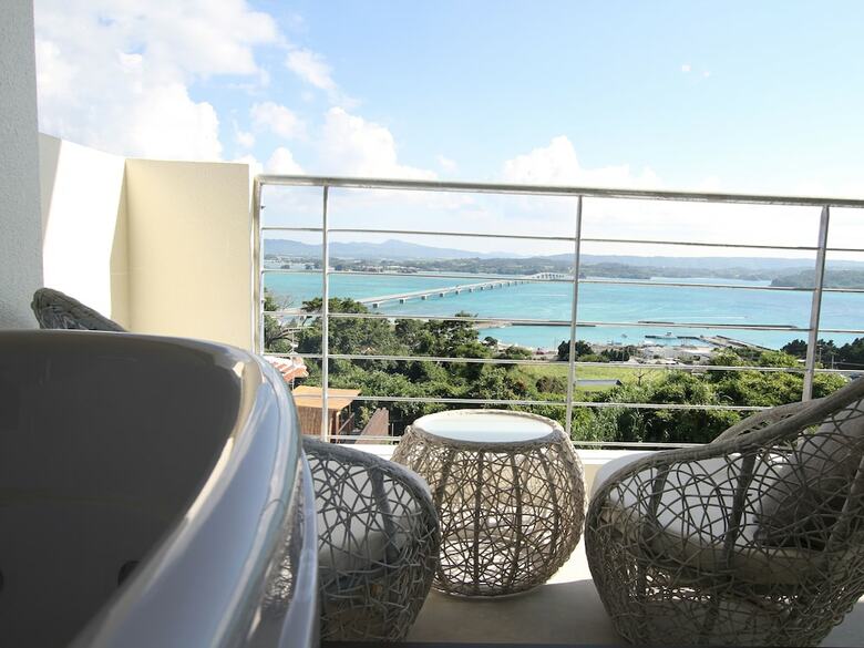 Apartamentos Ocean Hills Kouri
