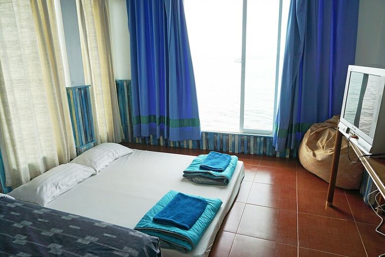 Hotel Baan I Taley On Sea