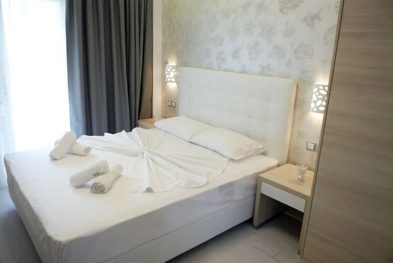 Aparthotel Litsa Apartments