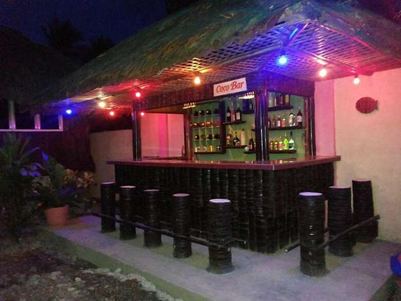 Bed & Breakfast Yak-yak Beach Home