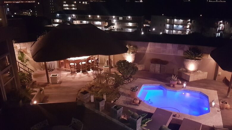 Hotel Kumbaya House