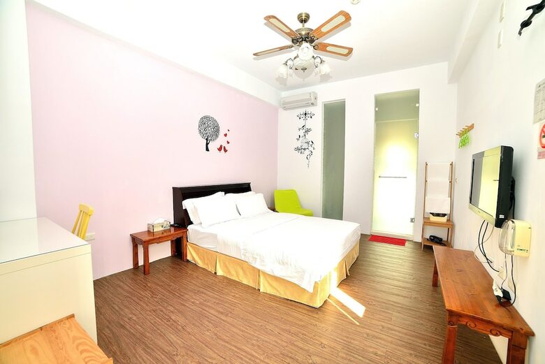 Hotel Hoyu House