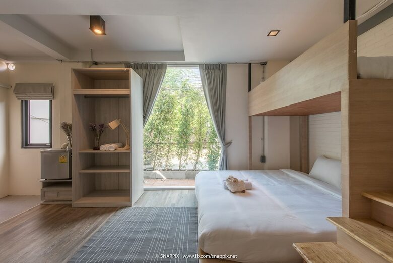 Hostal Arch39 Minimal Art & Craft Hotel