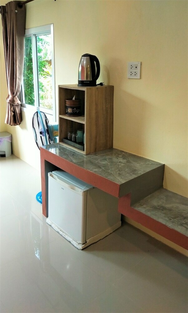 Hotel Lanta A&j Klong Khong Beach