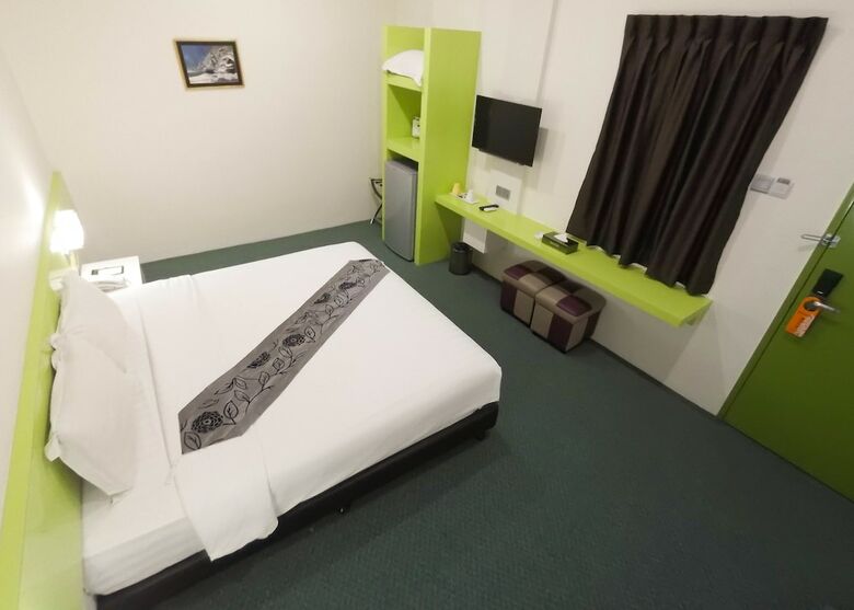 Baguss Hotel And Serviced Apartment