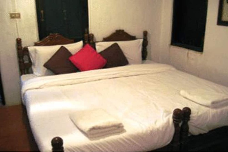 Hotel Momchailai Beach Retreat