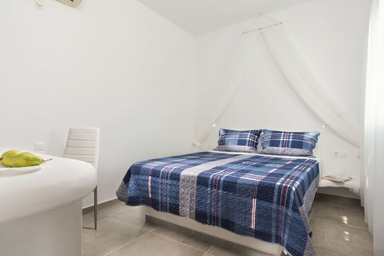 Hotel Alexandros Village