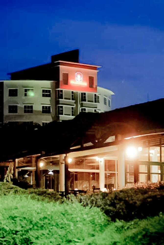 Hotel Bdb Darulaman Golf Resort