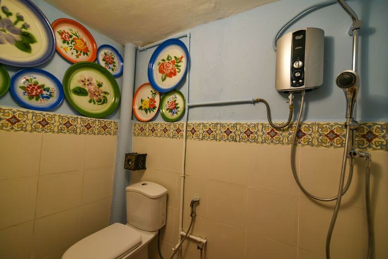 Hotel Ohana House @ 15 Kuli