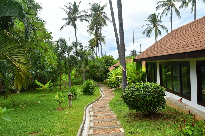 Hotel Oyo 936 Samui Mekkala Resort