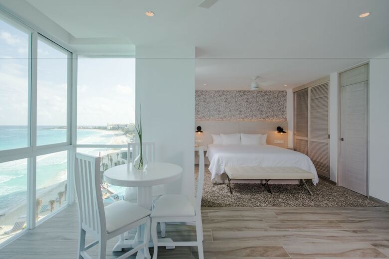 Hotel Oleo Cancun Playa All Inclusive Boutique Resort