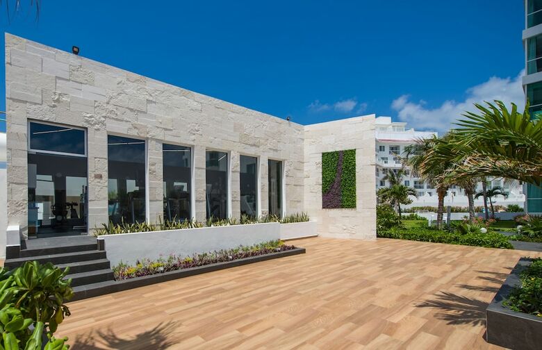 Hotel Oleo Cancun Playa All Inclusive Boutique Resort