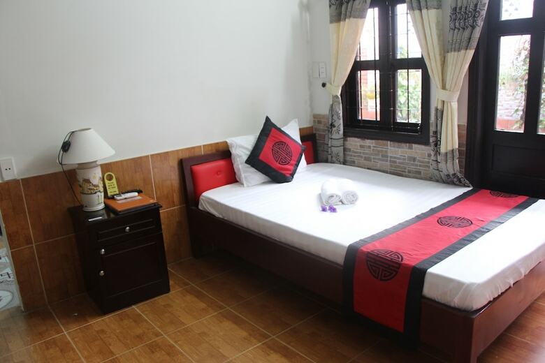 Bed & Breakfast Red Ceramics Homestay