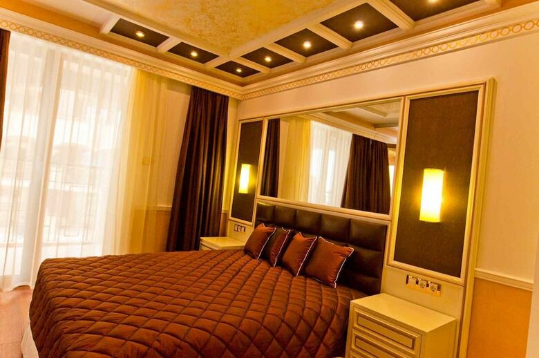 Hotel Golden Rainbow Vip Residence
