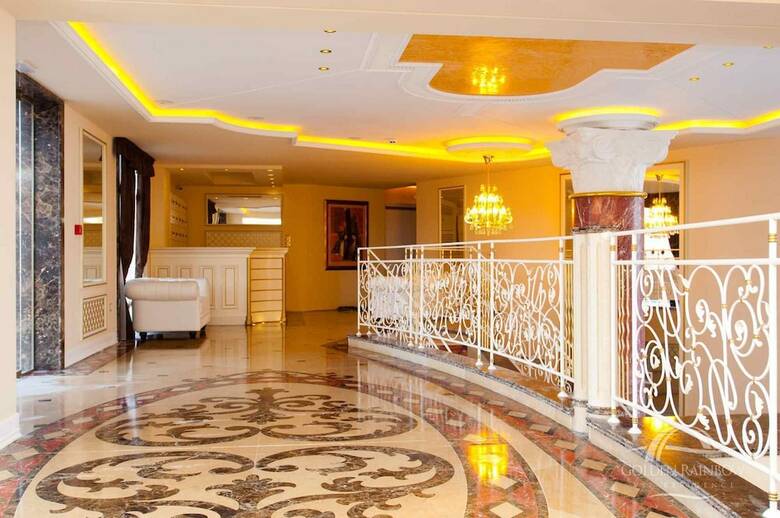 Hotel Golden Rainbow Vip Residence