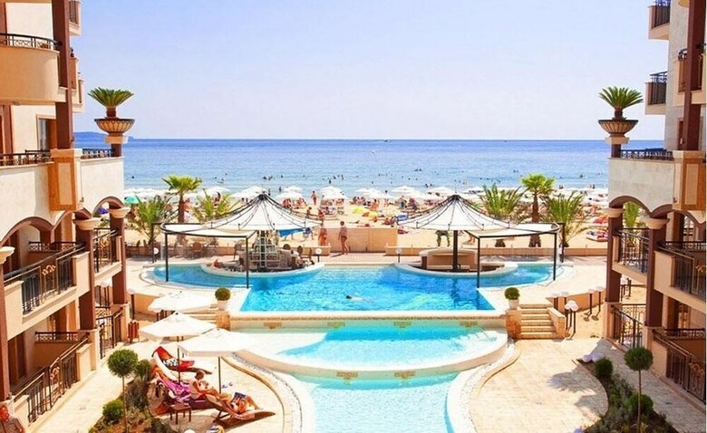 Hotel Golden Rainbow Vip Residence