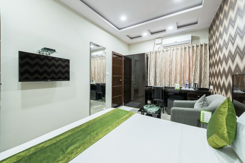 Hotel Treebo Trend Greenwood Premier Suites