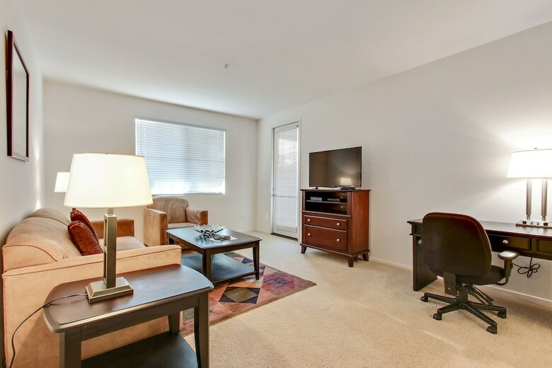 Apartamentos Global Luxury Suites At The Village