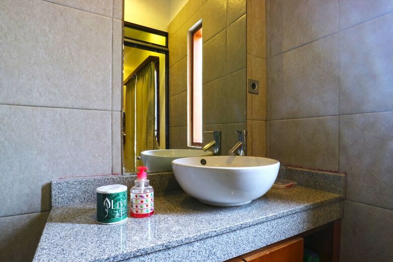 Hotel Saren Guest House Bali