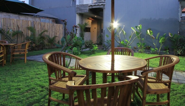Hotel Saren Guest House Bali