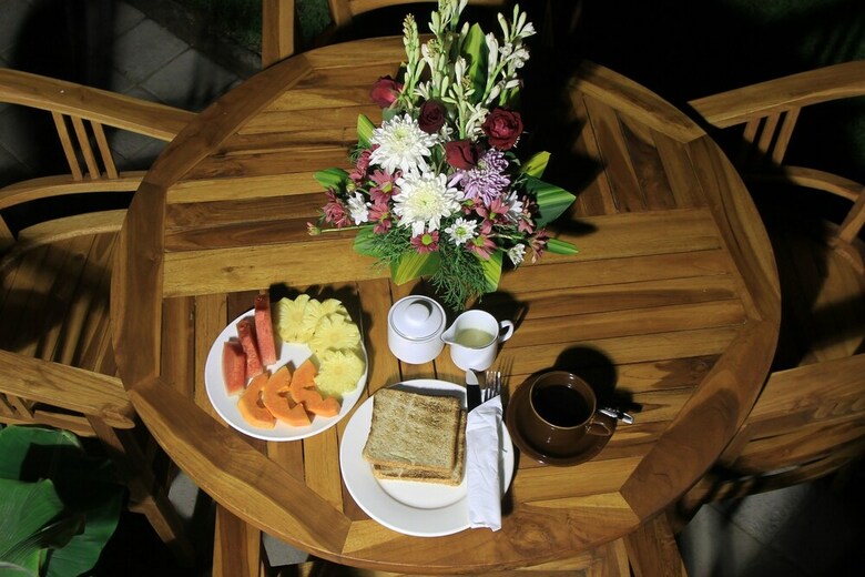 Hotel Saren Guest House Bali