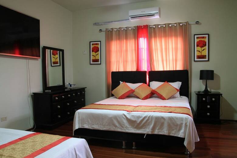 Hotel Negril Sky Blue Resorts