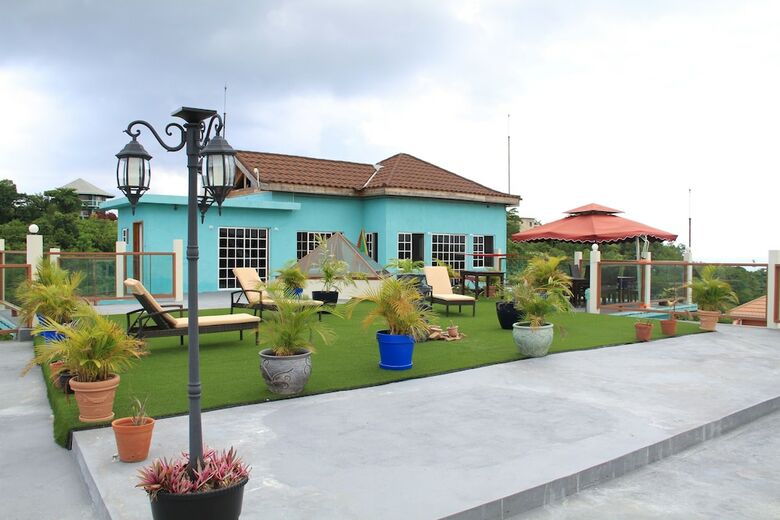 Hotel Negril Sky Blue Resorts