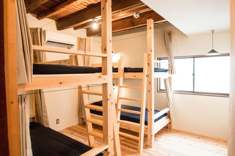 Hostal Hostel Lnk (lodging & Kin) - Hostel