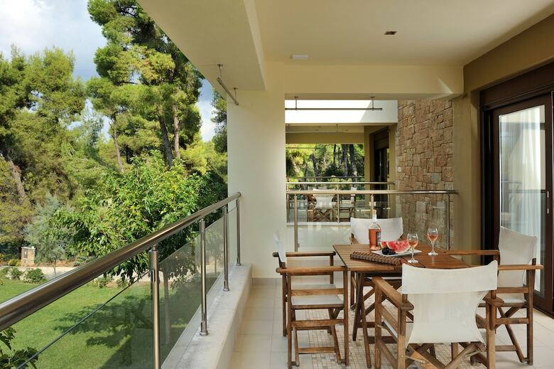 Aparthotel Polyastron Place Hotel & Spa