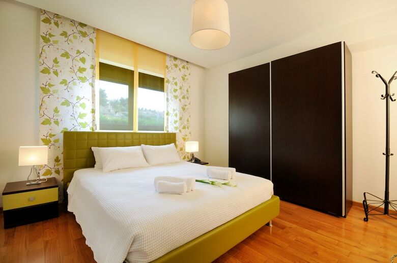 Aparthotel Polyastron Place Hotel & Spa