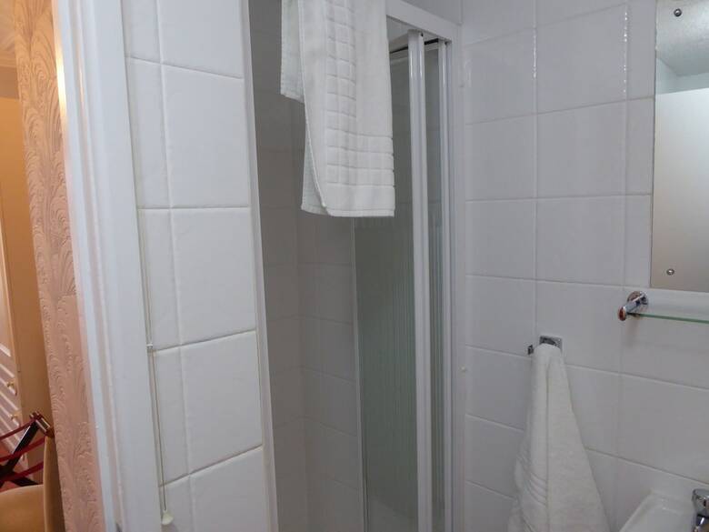 Hotel The Berwick - Over 40's Only