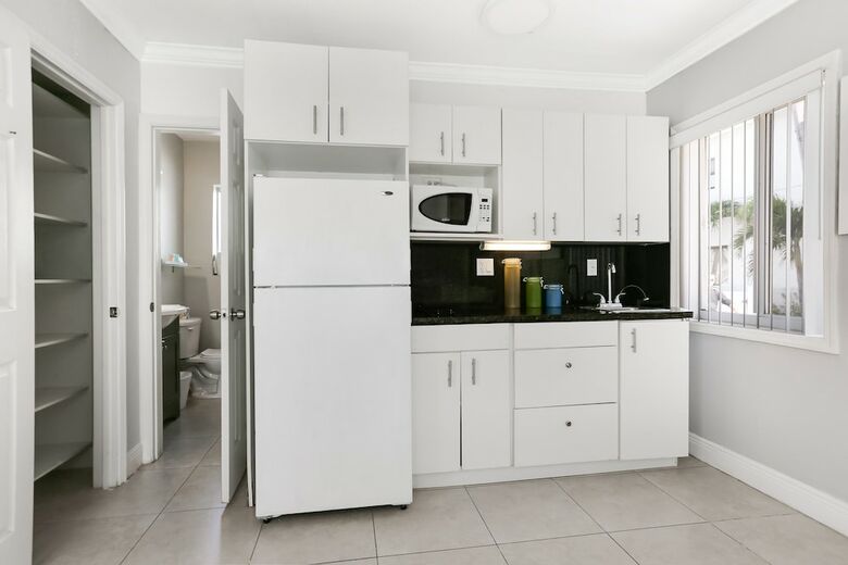 Oceanside Boutique Hotel - Hollywood