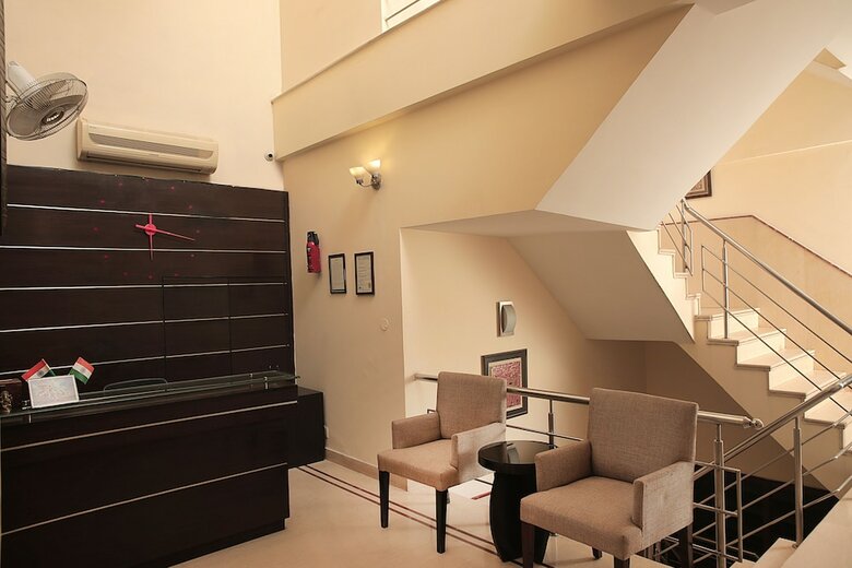 Hotel Ahuja Residency Cyber City I