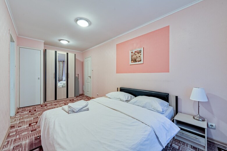 Hotel Oksanas Nevskiy 64