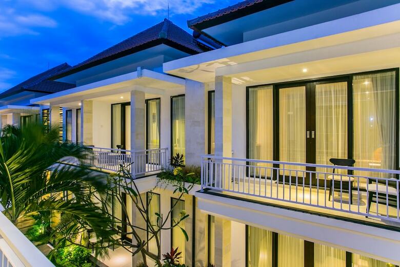 Hotel The Diana Suite Tuban