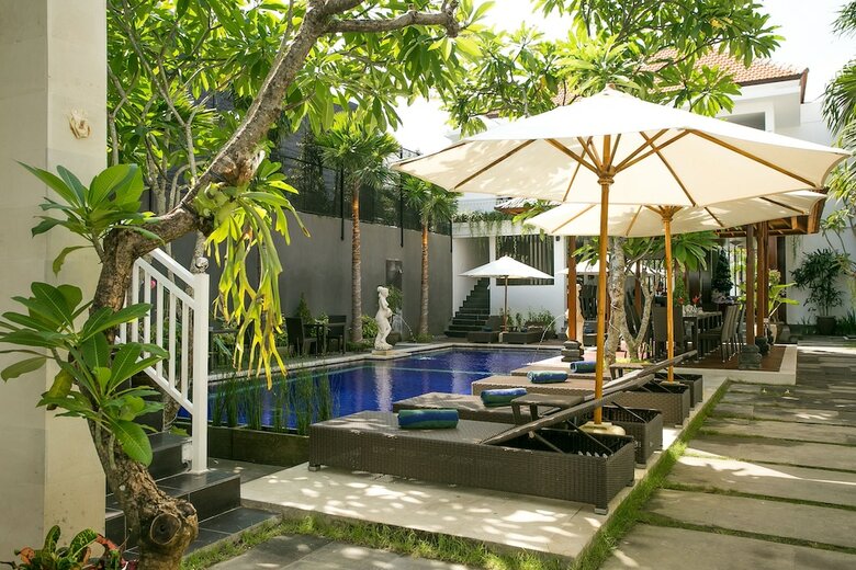 Hotel The Diana Suite Tuban