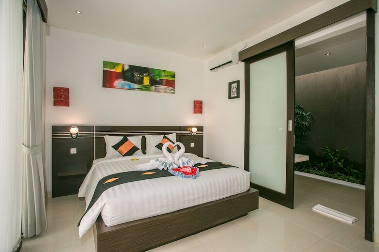 Hotel The Diana Suite Tuban