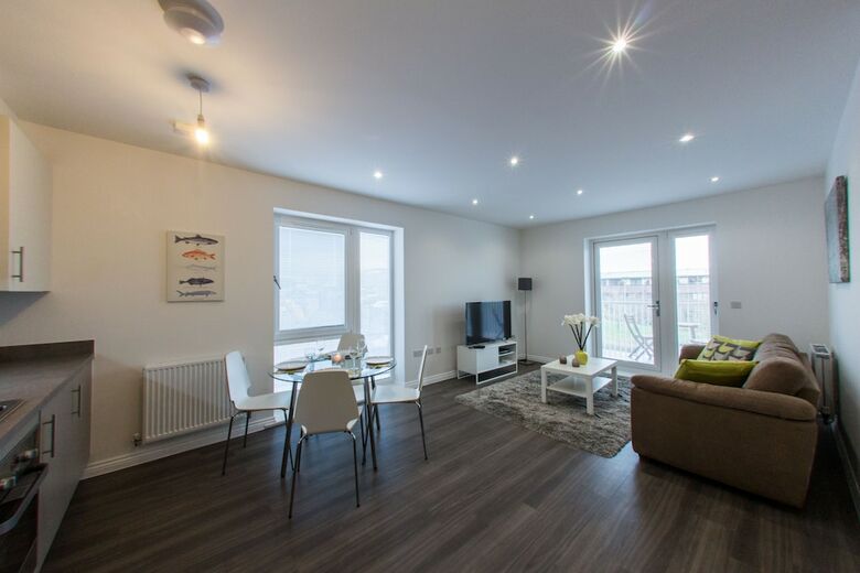 Apartamentos Campbell Park By Shortstaymk