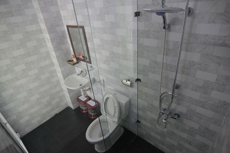 Hotel Chau Plus Homestay