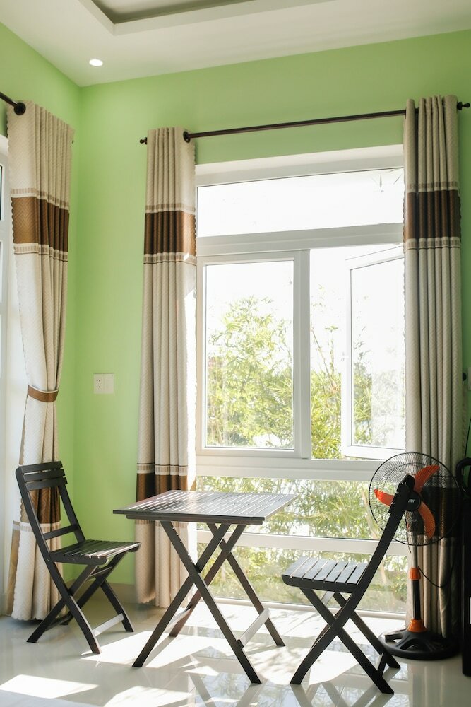 Hotel Chau Plus Homestay