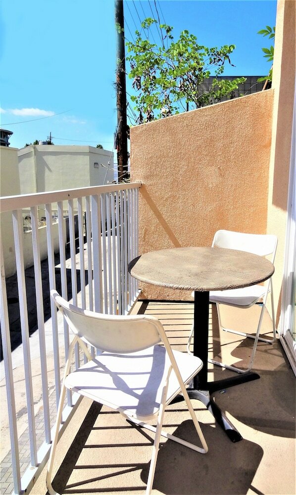 Apartamentos All In Stay Near Attractions