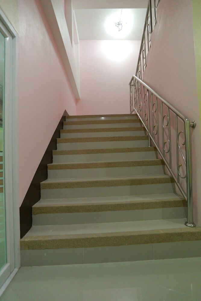 Hotel V Residence