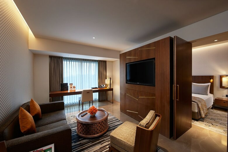 Hotel Crowne Plaza Chennai Adyar Park