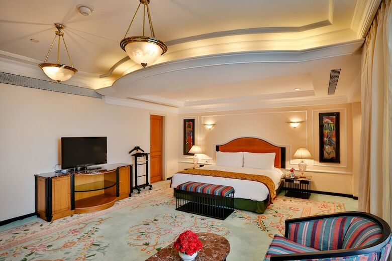 Hotel Crowne Plaza Chennai Adyar Park