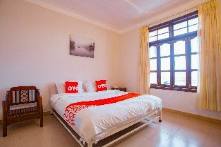 Oyo 720 Glenda Hotel
