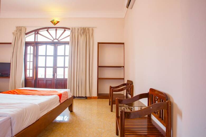Oyo 720 Glenda Hotel