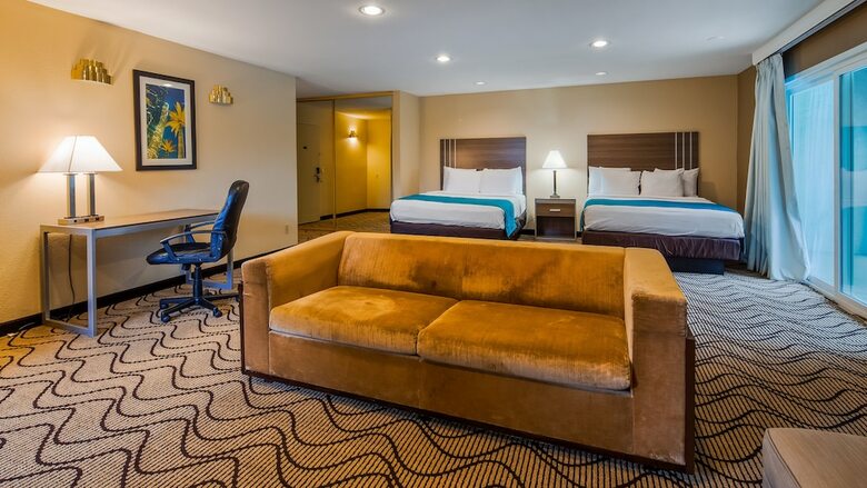 Surestay Plus Hotel By Best Western Sacramento North