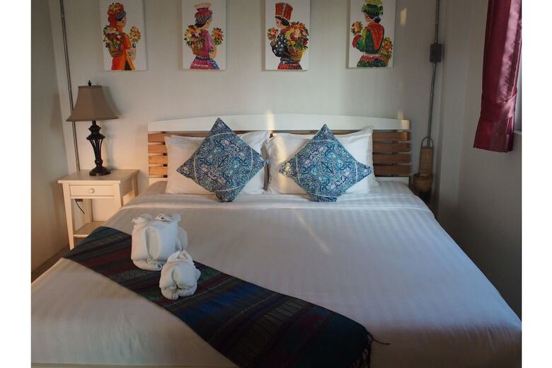 Hotel Nan de Panna Riverside Homestay