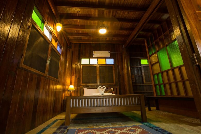 Hotel Nan de Panna Riverside Homestay